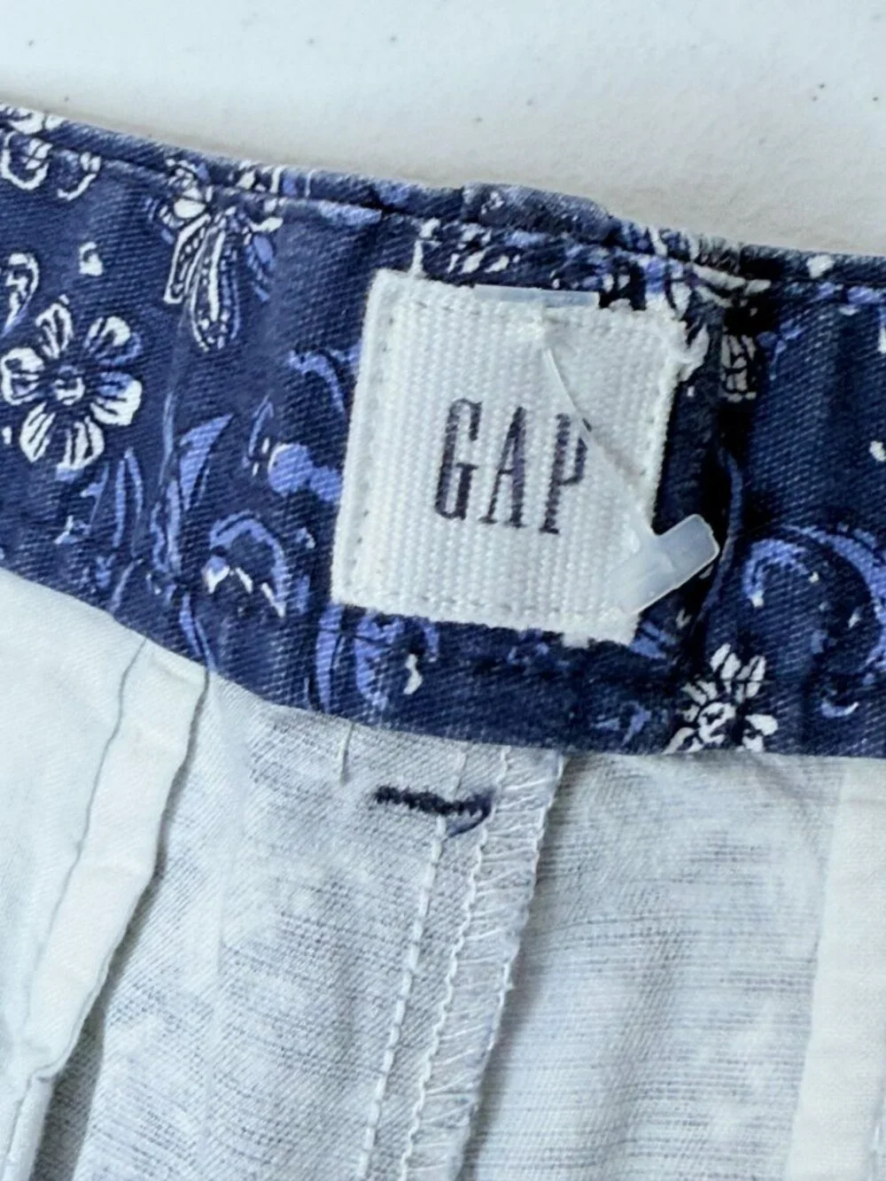 GAP Women's Floral Shorts Blue White Stretch Summer Casual Size 14